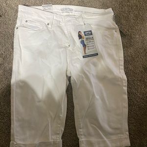 White knee length shorts